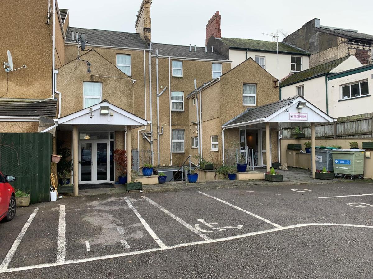 The Sleep Station Newport Hotel Екстериор снимка